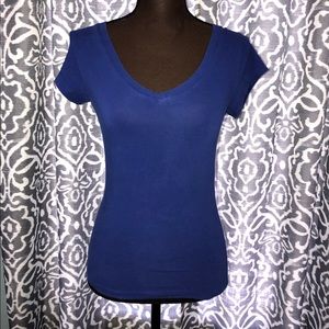 Blue low cut tee